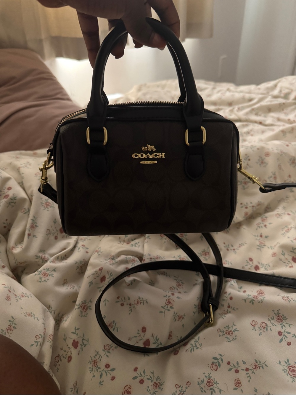 Coach Bag – Authenticity Not Verified - Picture 1 of 6